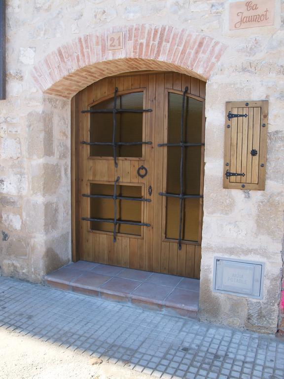 Апартаменты Casa Sole Villalba dels Arcs Номер фото